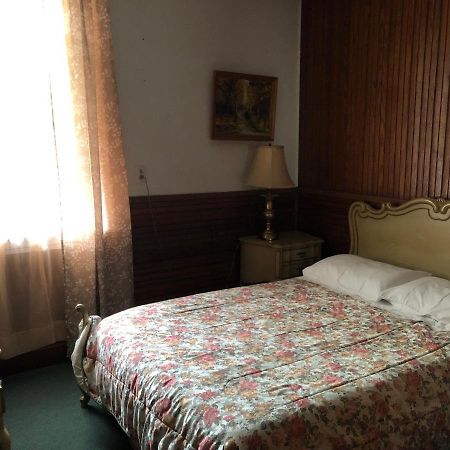 Rota Lodge Aka Latvian American Disable Veterans Center Rota Elka Park Luaran gambar