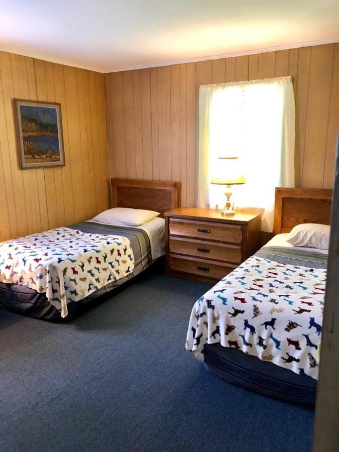 Rota Lodge Aka Latvian American Disable Veterans Center Rota Elka Park Luaran gambar